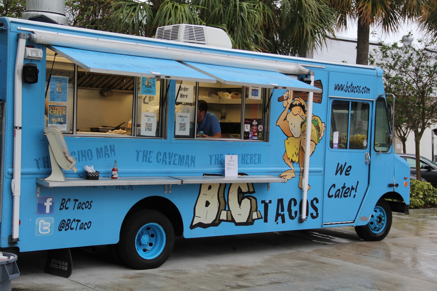 Back taco food truck